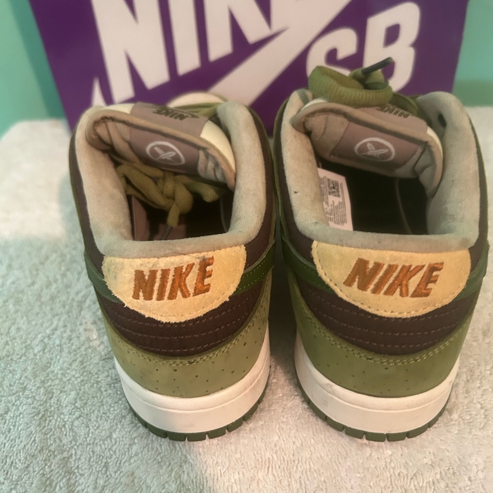 “Yuto Horigome” Nike Green Dunk Low w/h og box